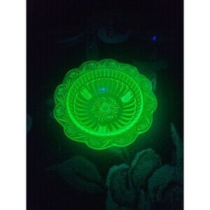 Vintage Uranium Glass Green Bowl Ruffled Rim With Flowers 10.75” Slag Error READ